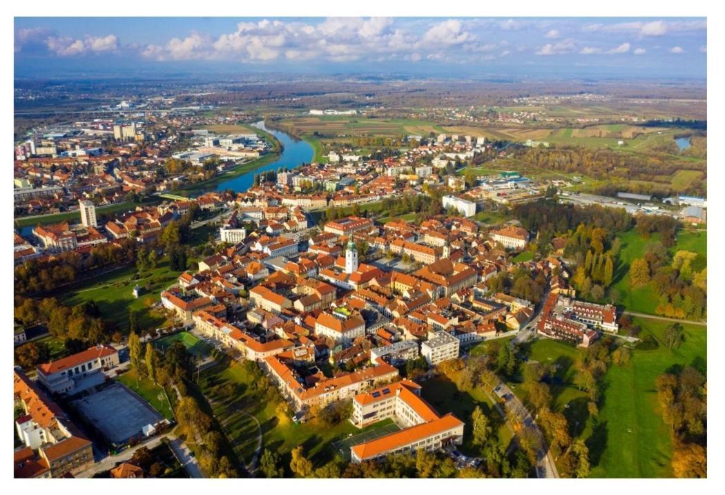 Apartment Karlovac Center Bagian luar foto