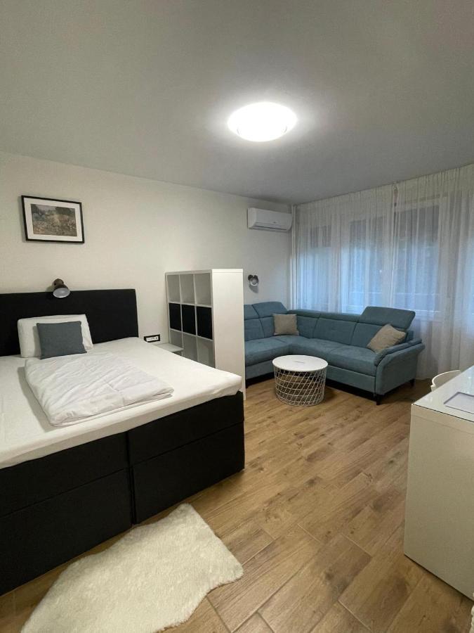 Apartment Karlovac Center Bagian luar foto